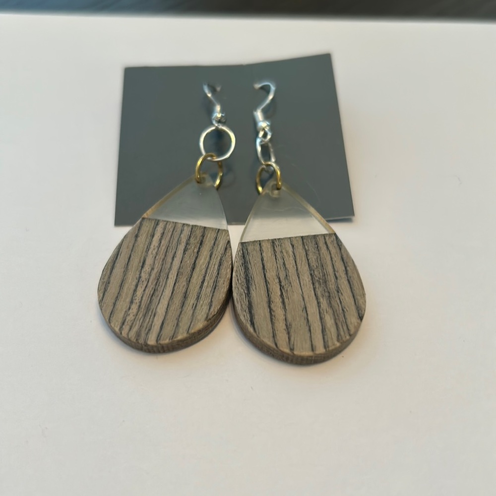 Wood earrings